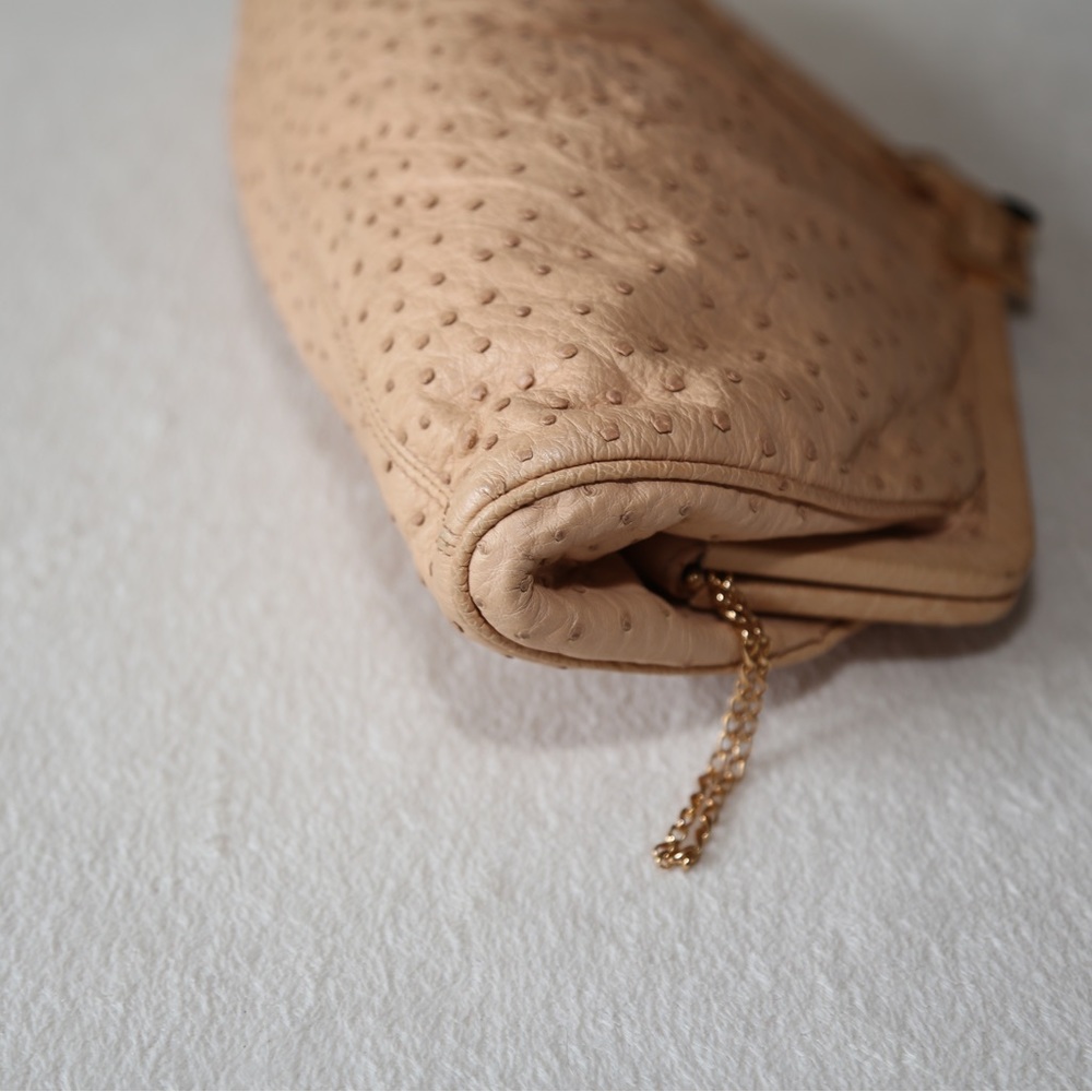 Rare! Authentic Analeena genuine Ostrich Clutch Made in Italy Rose Gold Like new - Picture 4 of 14